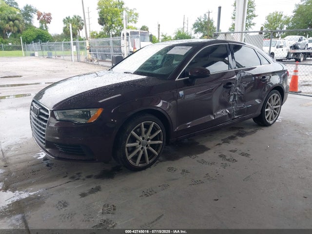 2015 AUDI A3 WAUACGFFXF1032633 Photo 1
