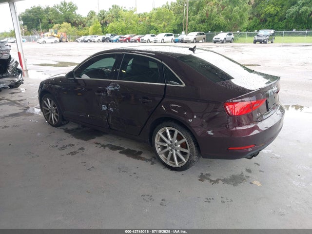 2015 AUDI A3 WAUACGFFXF1032633 Photo 2