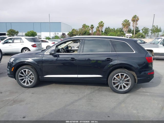 Audi 2019 2019 WA1LAAF74KD009049 Image 14