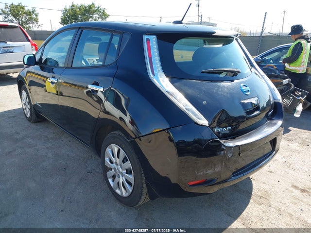1N4AZ0CP4FC333639 Nissan 2015