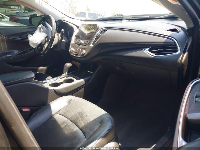 Chevrolet lfv - direct injection, variable valve timing, gen 1 2018 1G1ZD5ST3JF154595 Image 5