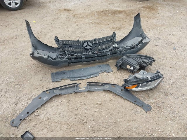 Mercedes-Benz 2016 2016 4JGED6EB4GA021229 Image 12