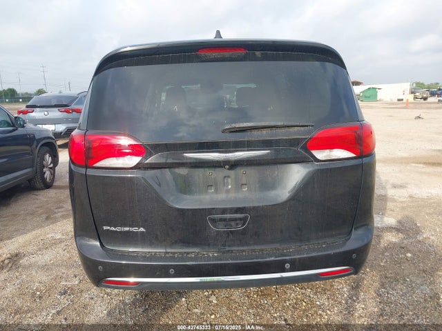 2C4RC1BG6HR850652 Chrysler Pacifica