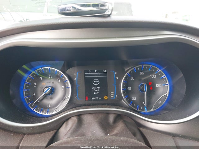2C4RC1BG6HR850652 Chrysler Pacifica