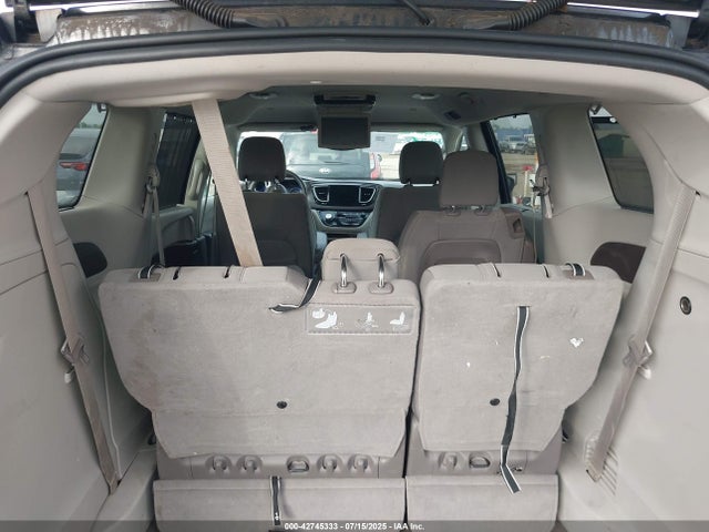 2C4RC1BG6HR850652 Chrysler Pacifica