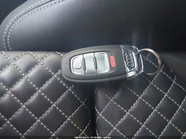 Audi SQ5 2016 WA1CCAFP6GA017883 Image 11
