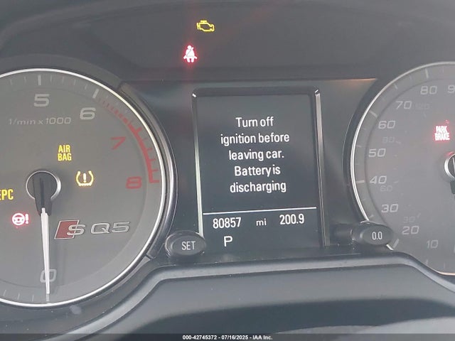 Audi SQ5 2016 WA1CCAFP6GA017883 Image 15