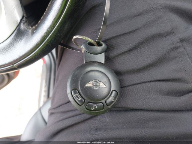 2009 MINI COOPER WMWMR33579TU95077 Photo 10