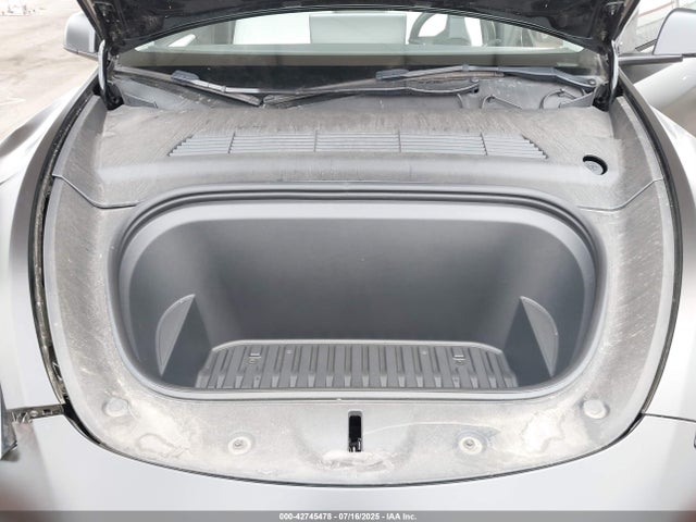 2023 TESLA MODEL Y 7SAYGDEF2PF659490 Photo 9