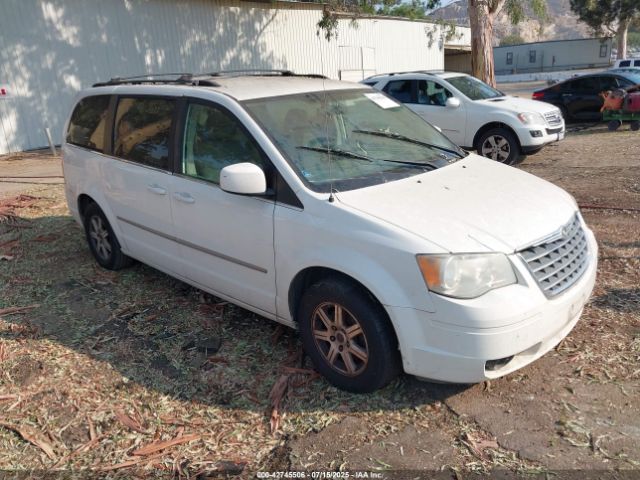 2009 CHRYSLER TOWN & COUNTRY 2A8HR54119R585191