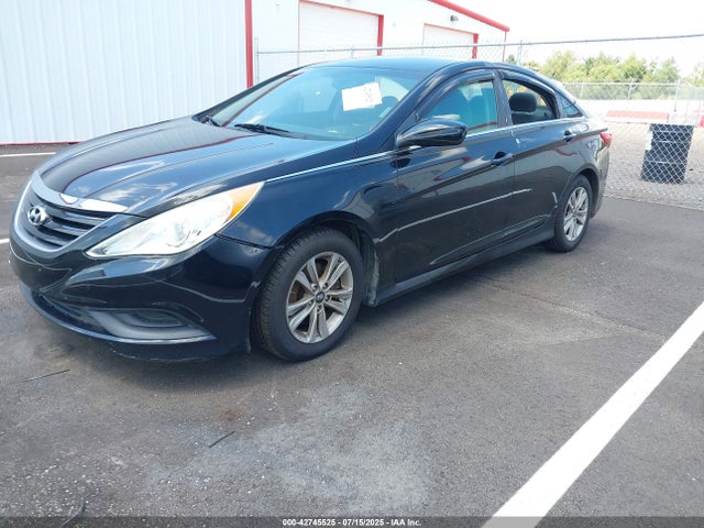 Hyundai gamma 2014 5NPEB4AC9EH831118 Image 2