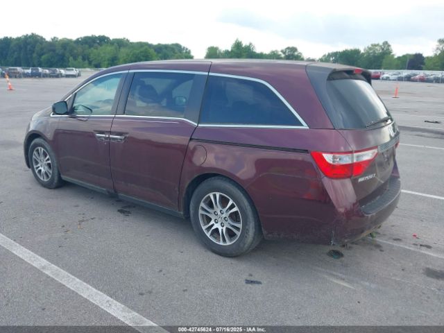 2013 HONDA ODYSSEY 5FNRL5H68DB011873 Photo 2