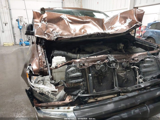 5TFUM5F16HX074156 Toyota 1ur-fe