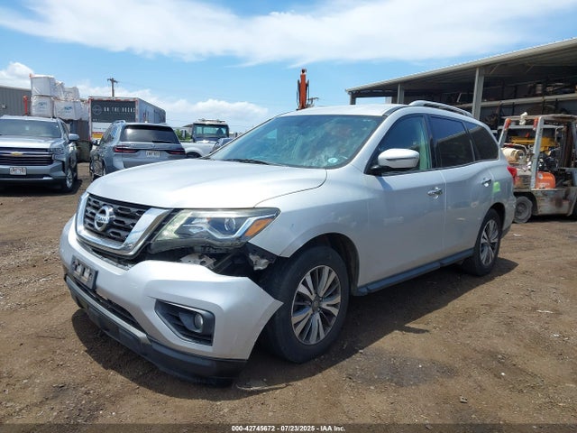 5N1DR2MN5HC613925 Nissan Pathfinder