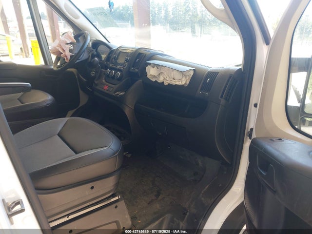 3C6TRVAG9KE515415 RAM Promaster 1500 Low Roof 136 Wb