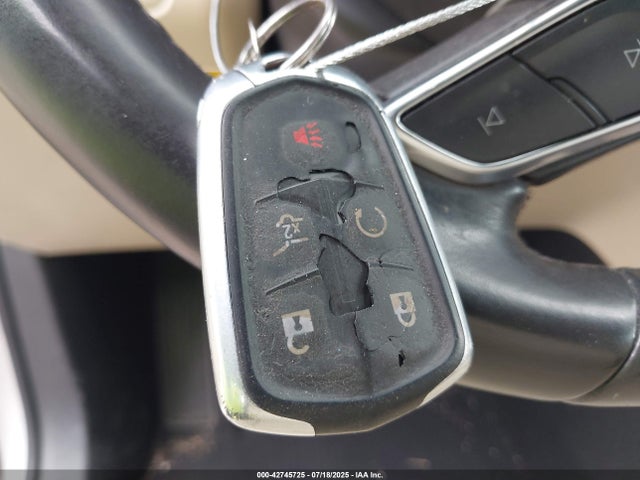 2018 CADILLAC XT5 1GYKNARS4JZ107208 Photo 10