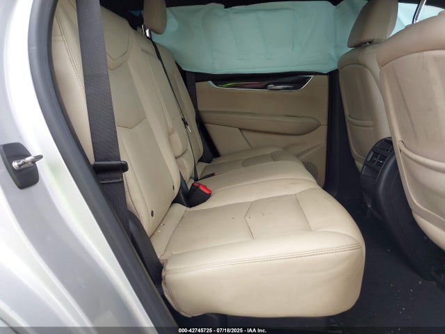 2018 CADILLAC XT5 1GYKNARS4JZ107208 Photo 7