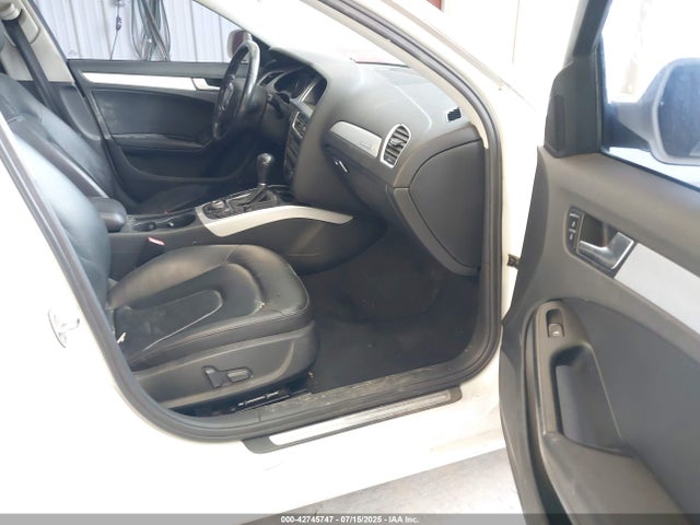 2011 AUDI A4 WAUFFAFL5BN008811 Photo 4