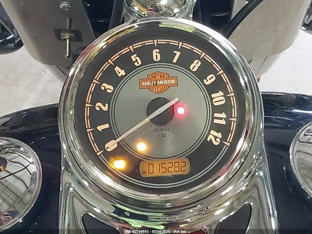 2017 HARLEY-DAVIDSON FLSTC 1HD1BWV14HB043533 Photo 6