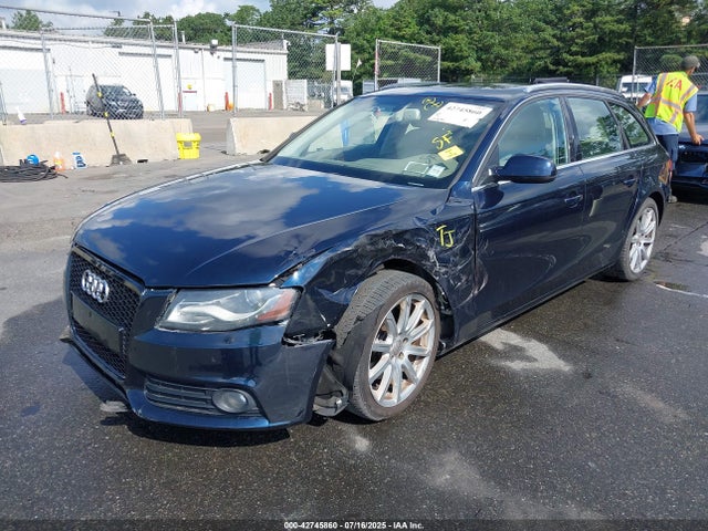 2011 AUDI A4 WAUWFAFL8BA122423 Photo 1