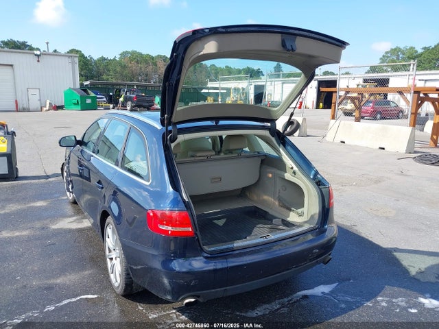 2011 AUDI A4 WAUWFAFL8BA122423 Photo 2