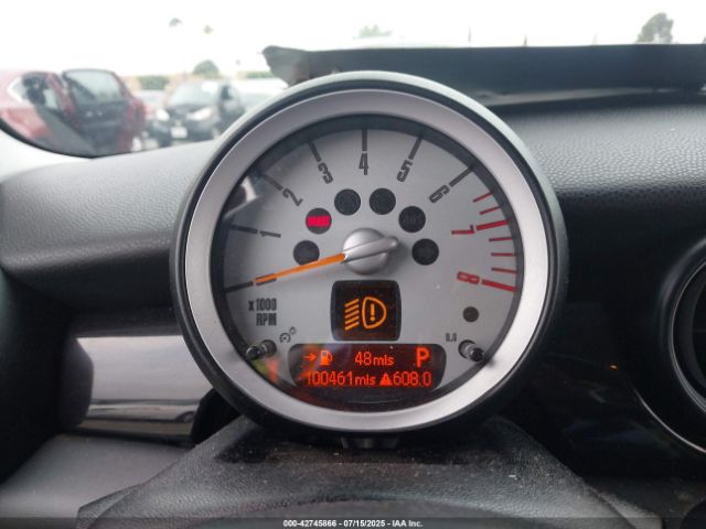 2010 MINI COOPER WMWMF3C57ATZ25476 Photo 6