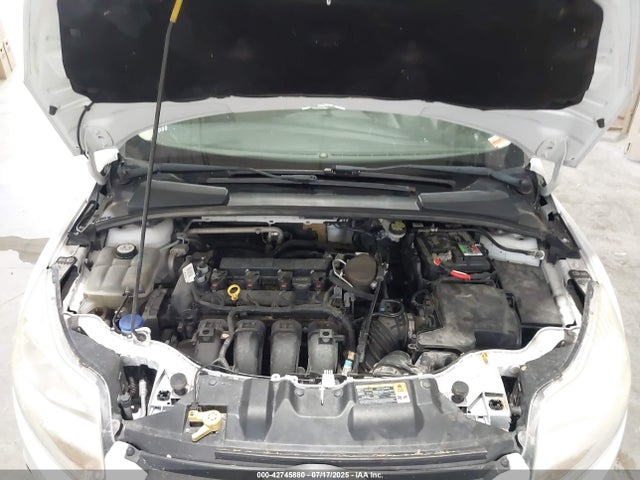 1FADP3F22EL155975 Ford 2014