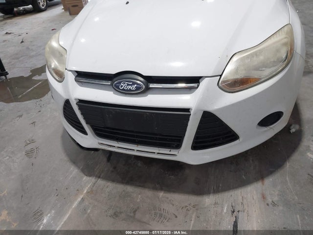 1FADP3F22EL155975 Ford 2014