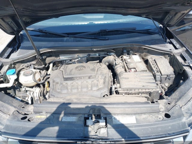 3VV1B7AXXLM082535 Volkswagen Tiguan