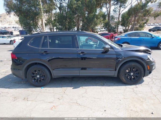 3VV1B7AXXLM082535 Volkswagen Tiguan