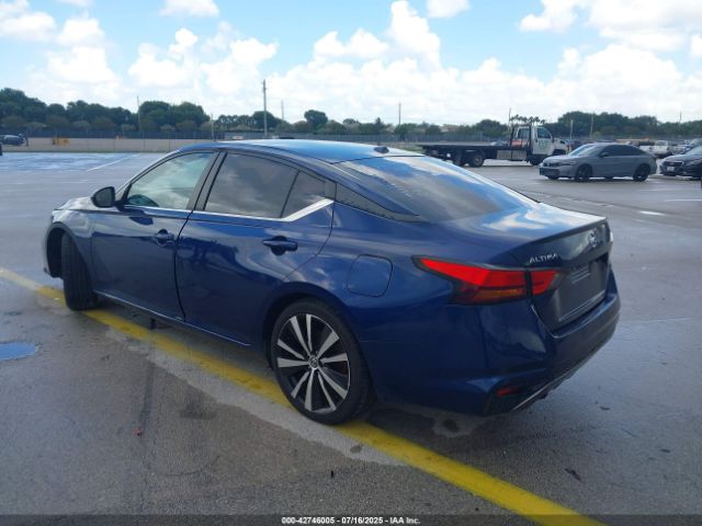2019 NISSAN ALTIMA 1N4BL4CV5KC192912 Photo 2