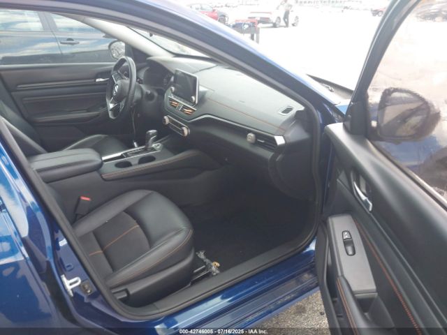2019 NISSAN ALTIMA 1N4BL4CV5KC192912 Photo 4