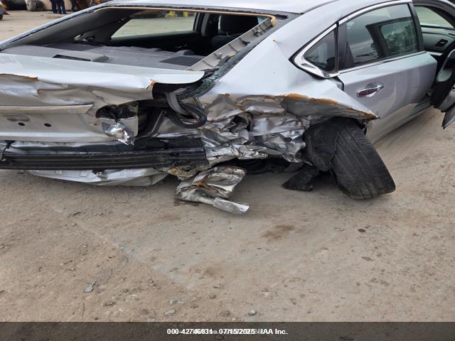 1N4AL3AP7JC296262 Nissan 2018