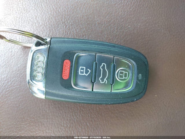 2011 AUDI A5 WAULFAFR0BA080983 Photo 10