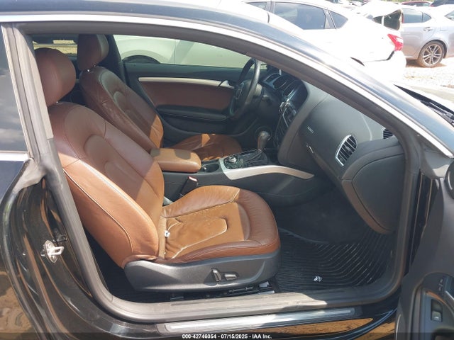 2011 AUDI A5 WAULFAFR0BA080983 Photo 4