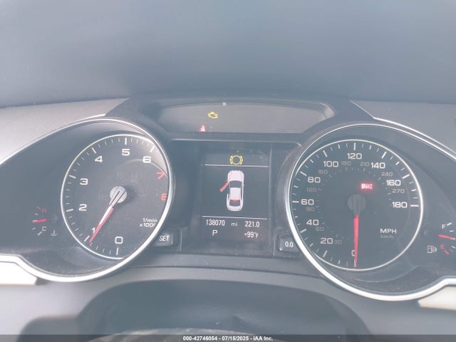 2011 AUDI A5 WAULFAFR0BA080983 Photo 6