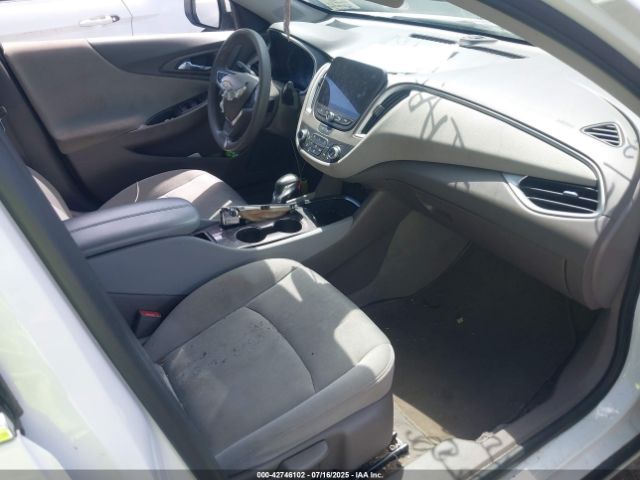 2022 CHEVROLET MALIBU 1G1ZD5ST6NF200457 Photo 4