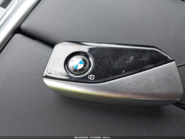 2025 BMW X7 5UX23EM03S9X15939 Photo 10
