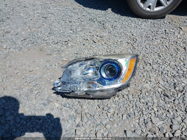 1G4PW5SK8G4177841 Buick lea - gas/alc, sidi, alum, ho