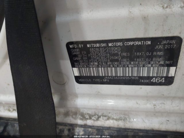 2017 MITSUBISHI OUTLANDER JA4AZ3A30HZ057806 Photo 8