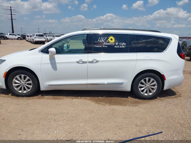 2C4RC1BGXHR729218 Chrysler Pacifica