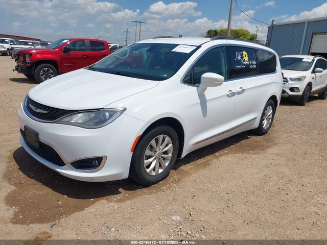 2C4RC1BGXHR729218 Chrysler Pacifica