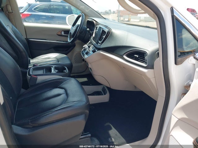 2C4RC1BGXHR729218 Chrysler Pacifica