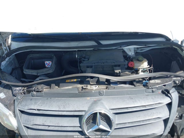 W1Y4EBHY0LT037749 Mercedes-Benz om642