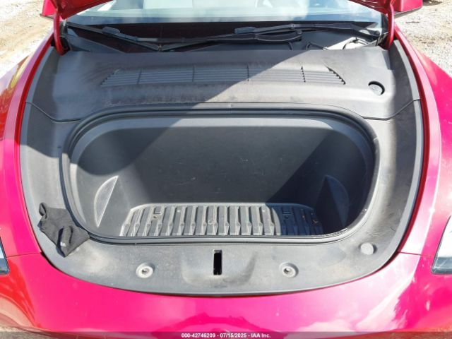 2023 TESLA MODEL Y 7SAYGDEE3PF616185 Photo 9