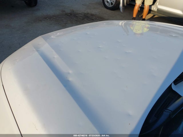 1HGCY2F85PA030339 Honda lfc5