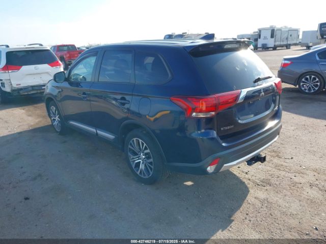 2017 MITSUBISHI OUTLANDER JA4AZ3A33HZ018496 Photo 2
