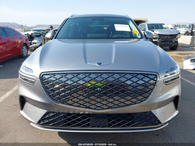 5NMMCET15PH000676 Genesis GV70