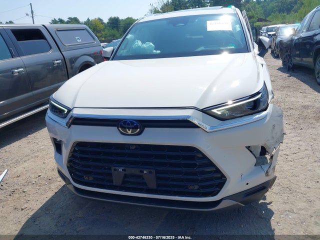 Toyota t24a-fts 2024 5TDAAAB50RS019075 Image 12