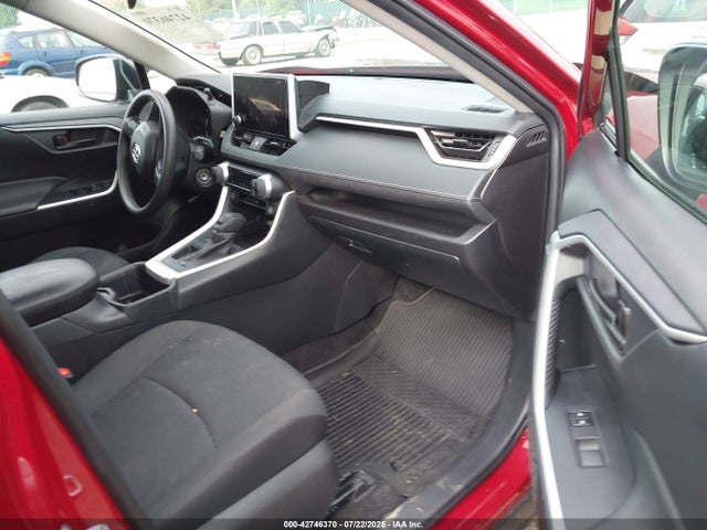 42746370 :رقم المزاد ، 2T3H1RFV0RW317549 vin ، 2024 Toyota Rav4 Le مزاد بيع